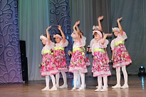 В Ломоносовском Дворце культуры открыли творческий сезон