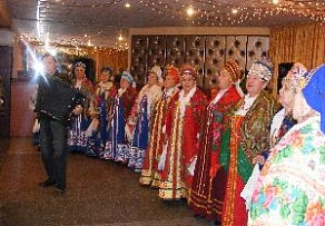 В Ломоносовском Дворце культуры закончились встречи, посвященные Дню пожилого человека