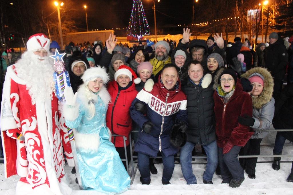 Почему отменяют мероприятия сегодня. Новогодние гуляния во Всеволожске. Где будут проходить массовые гуляния на НГ В Москве.