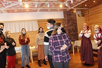 Студенты Архангельского колледжа культуры и искусства познакомились с работой центра народной и духовной культуры Ломоносовского ДК