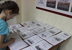 В Ломоносовском Дворце культуры продолжается запись в творческие коллективы на сезон 2017-2018 года