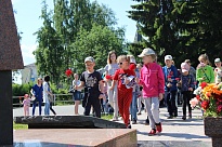 В День памяти и скорби в Ломоносовском Дворце культуры прошел митинг